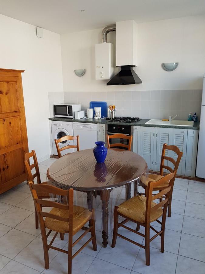 Tout A Pied Au Coeur De Royan Esterno foto